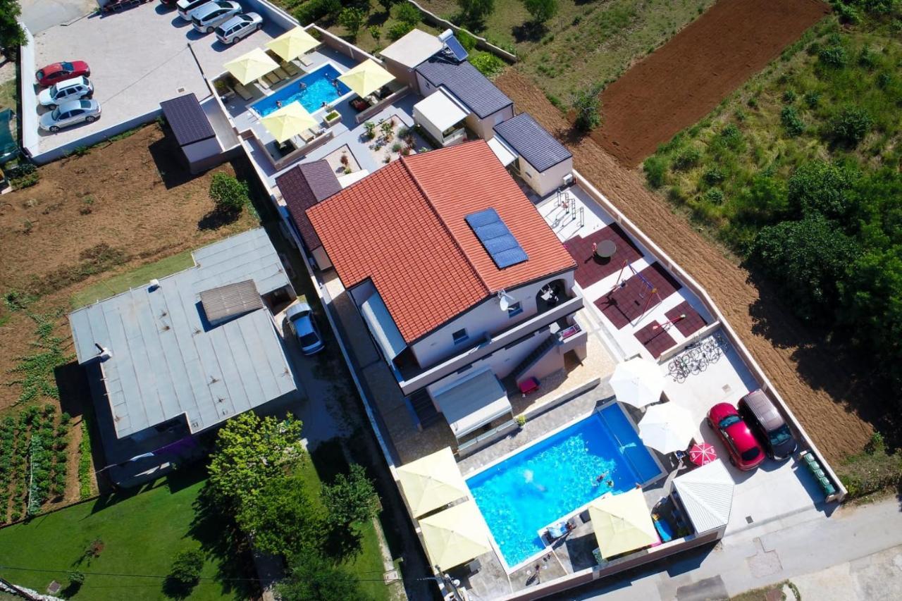 Apartments Julijana 2 Privlaka  Kültér fotó